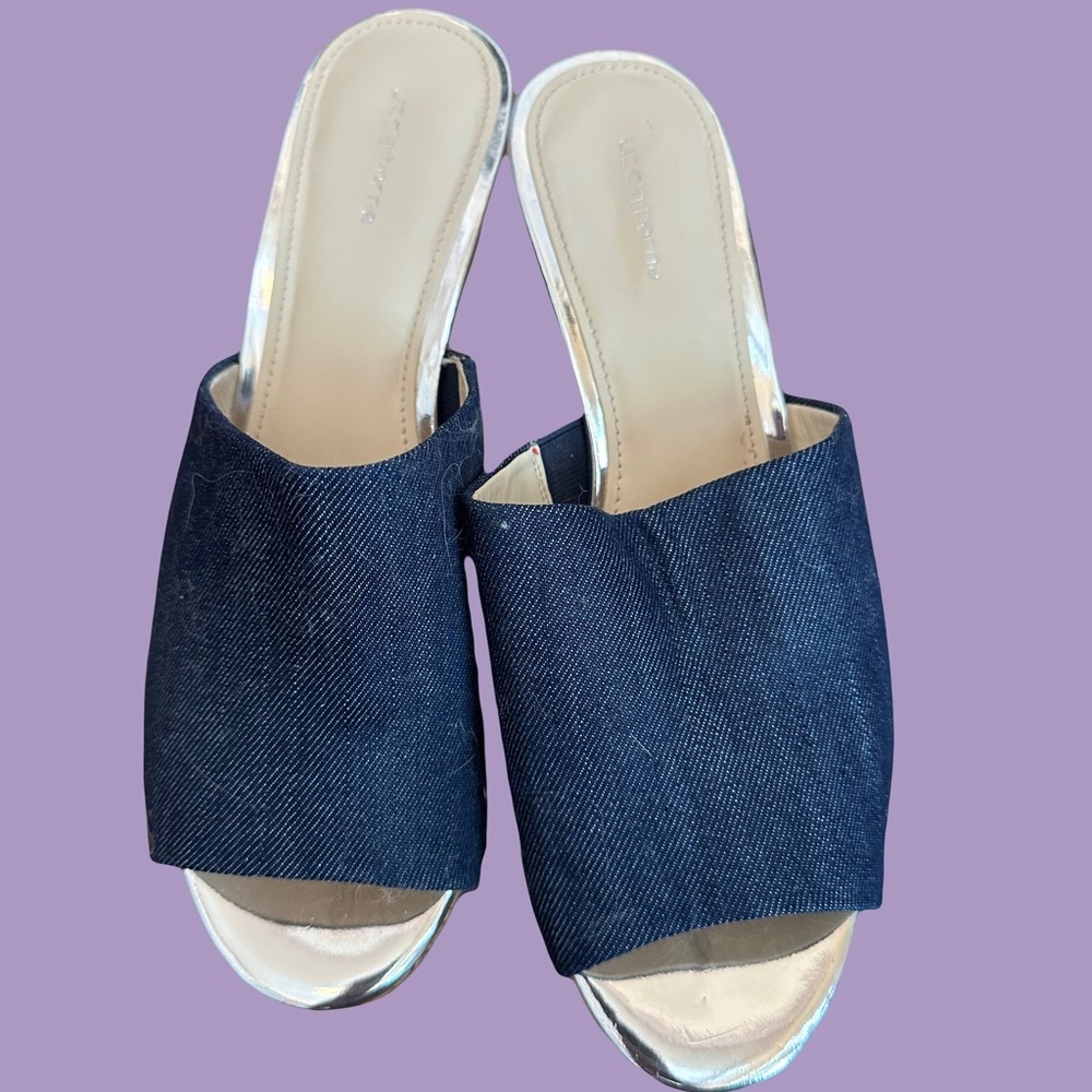 Liz Claiborne wedge sandals size 8 1/2.